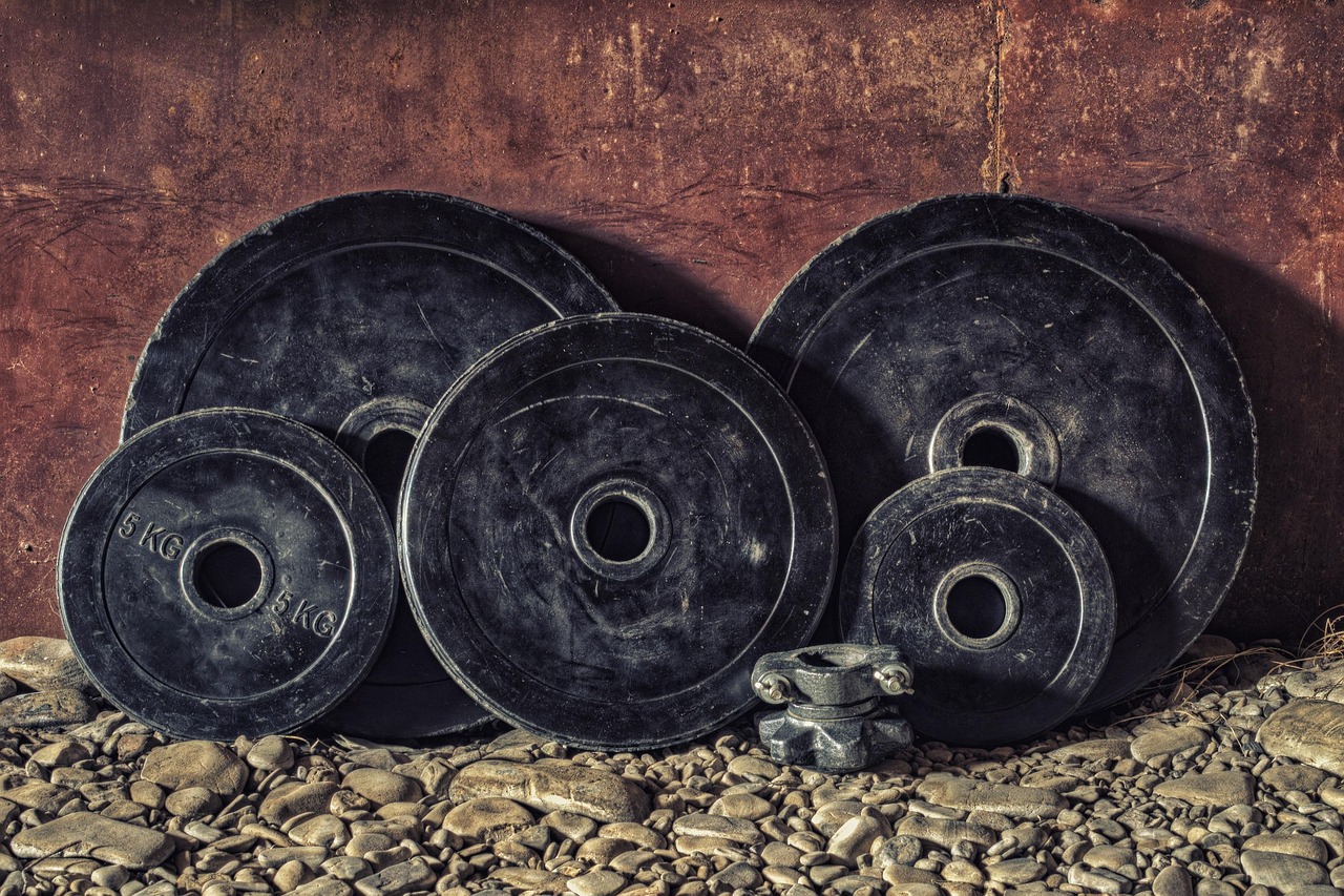 Neurological Conditions and Muscle Weakness: A 40+ Guide to Maintaining Strength
