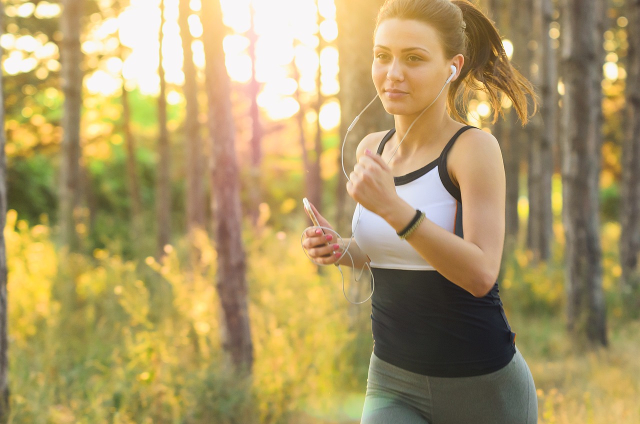 Recovery Strategies for Active Women in Menopause